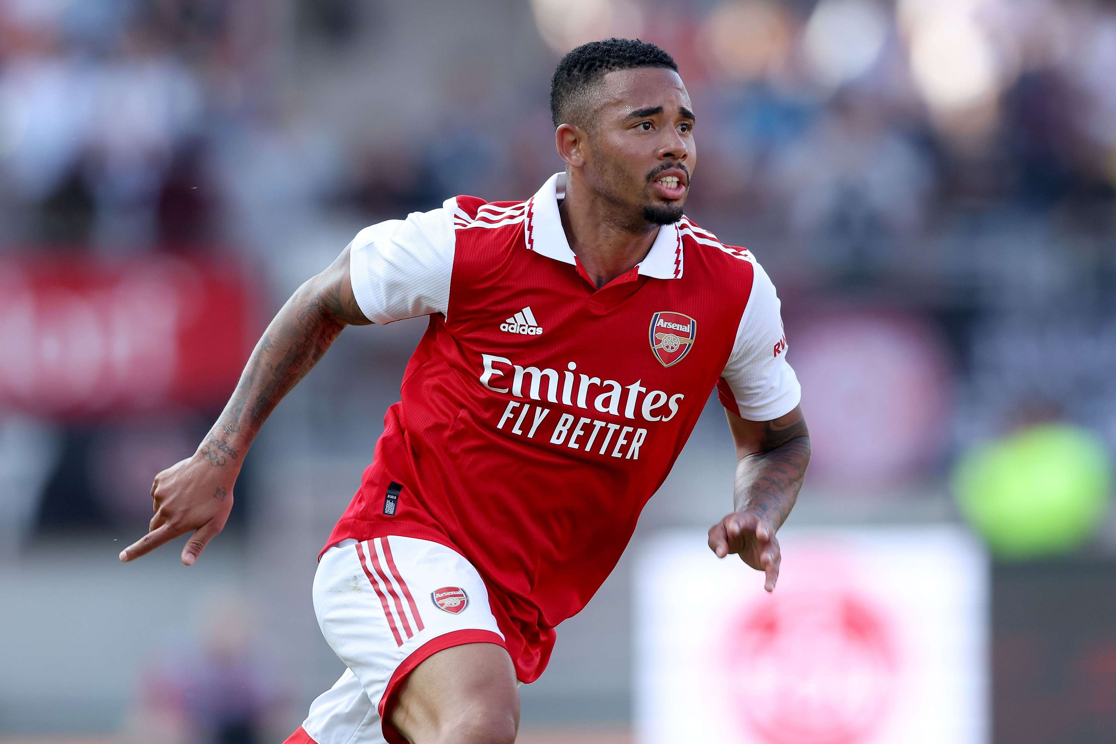 愈演愈烈 愈演愈烈